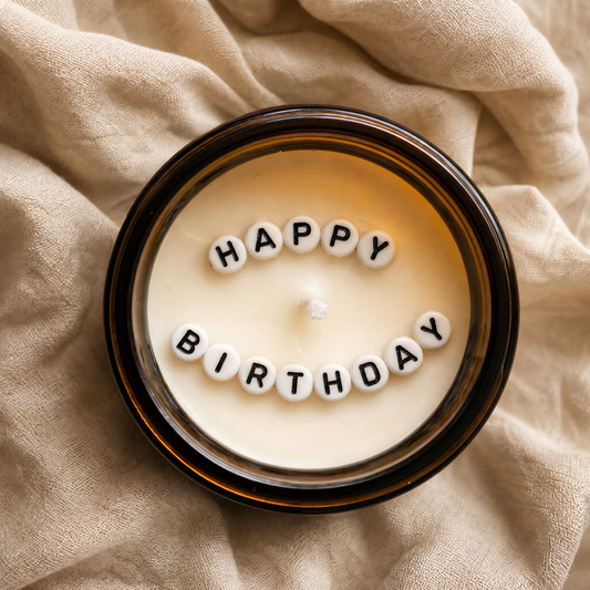 bougie-anniversaire-happy-birthday-message-cache-perles-lamesh